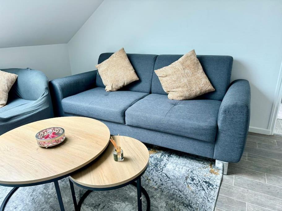 Superbe Appartement Tres Calme Et Confortable Reims Exterior photo
